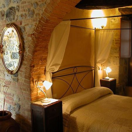 La Vecchia Corte San Gimignano Exterior foto