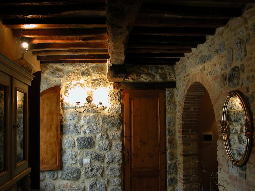 La Vecchia Corte San Gimignano Habitación foto